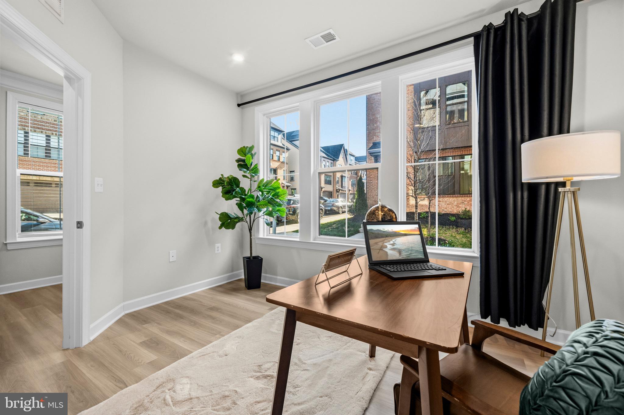 NORTH HILL - Residential