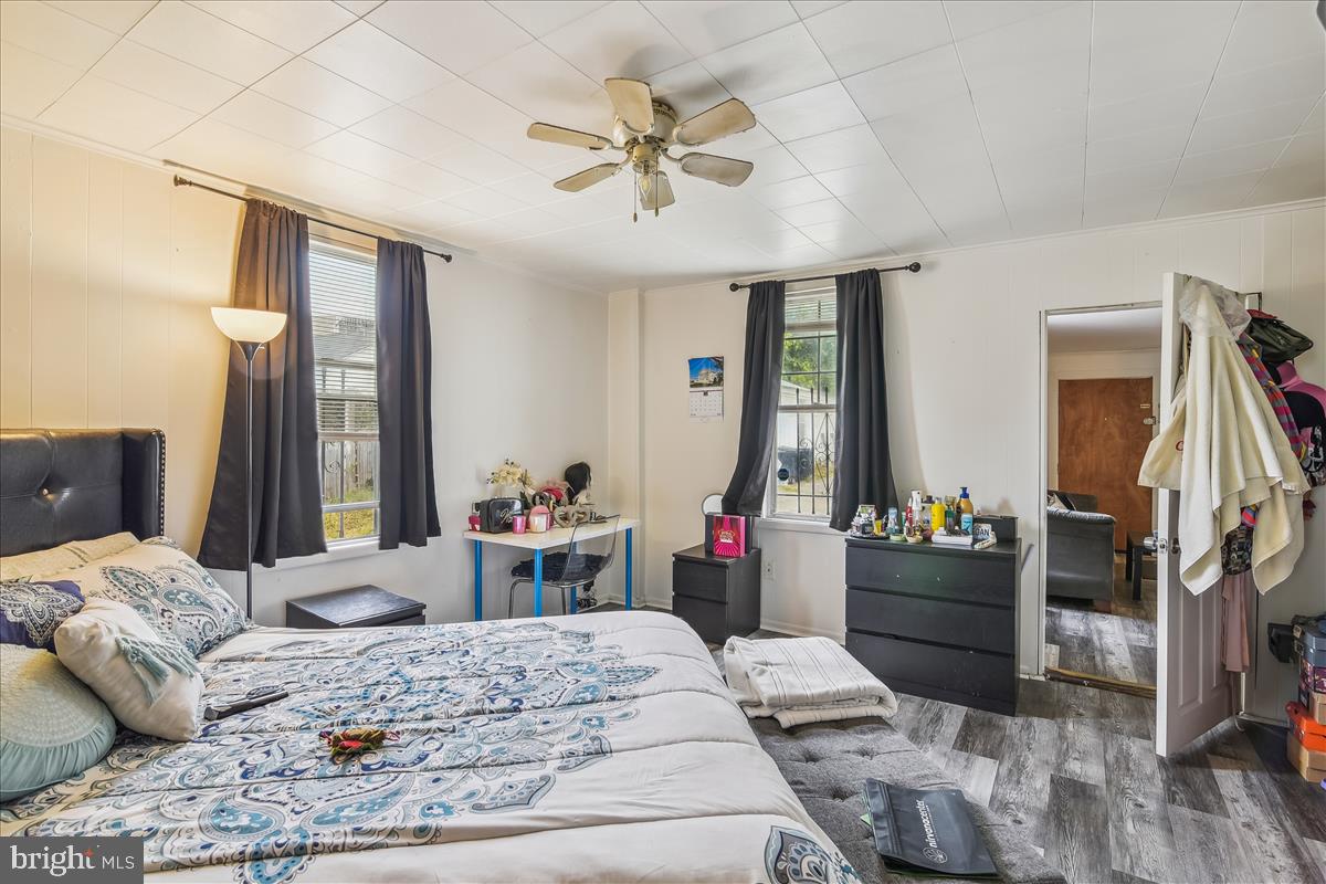 HILLSIDE - Residential