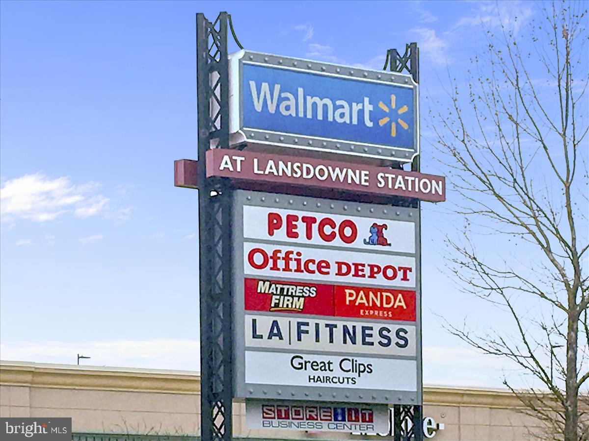 HILLSIDE - Residential