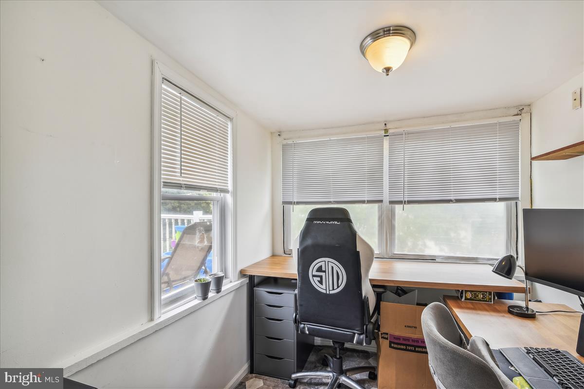 HILLSIDE - Residential