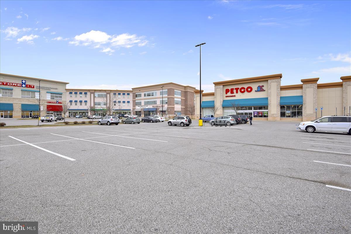 HILLSIDE - Residential