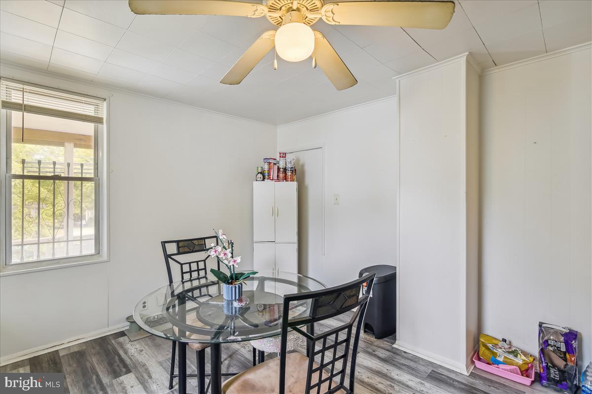 HILLSIDE - Residential