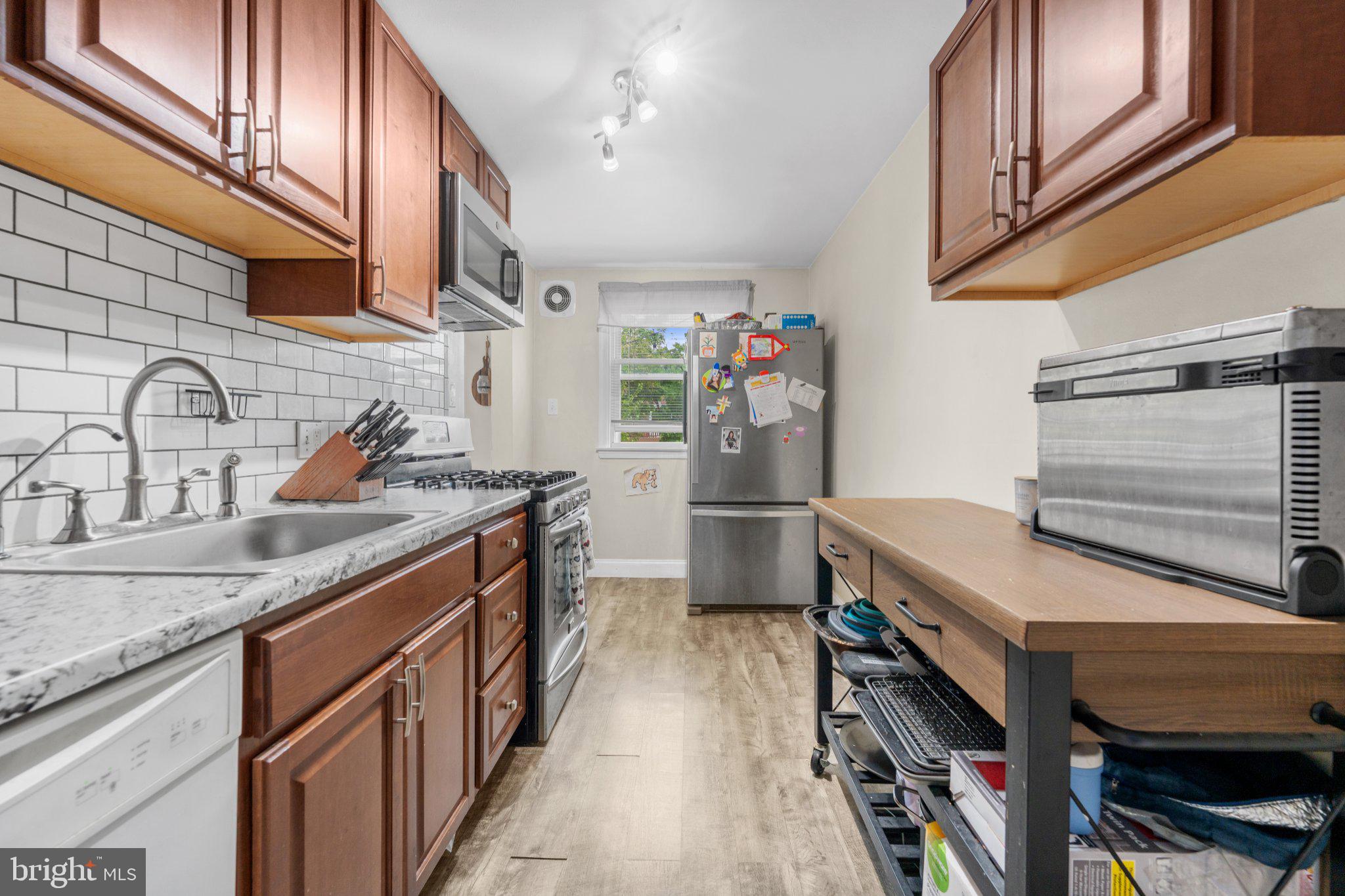 RIDLEY PARK - Residential