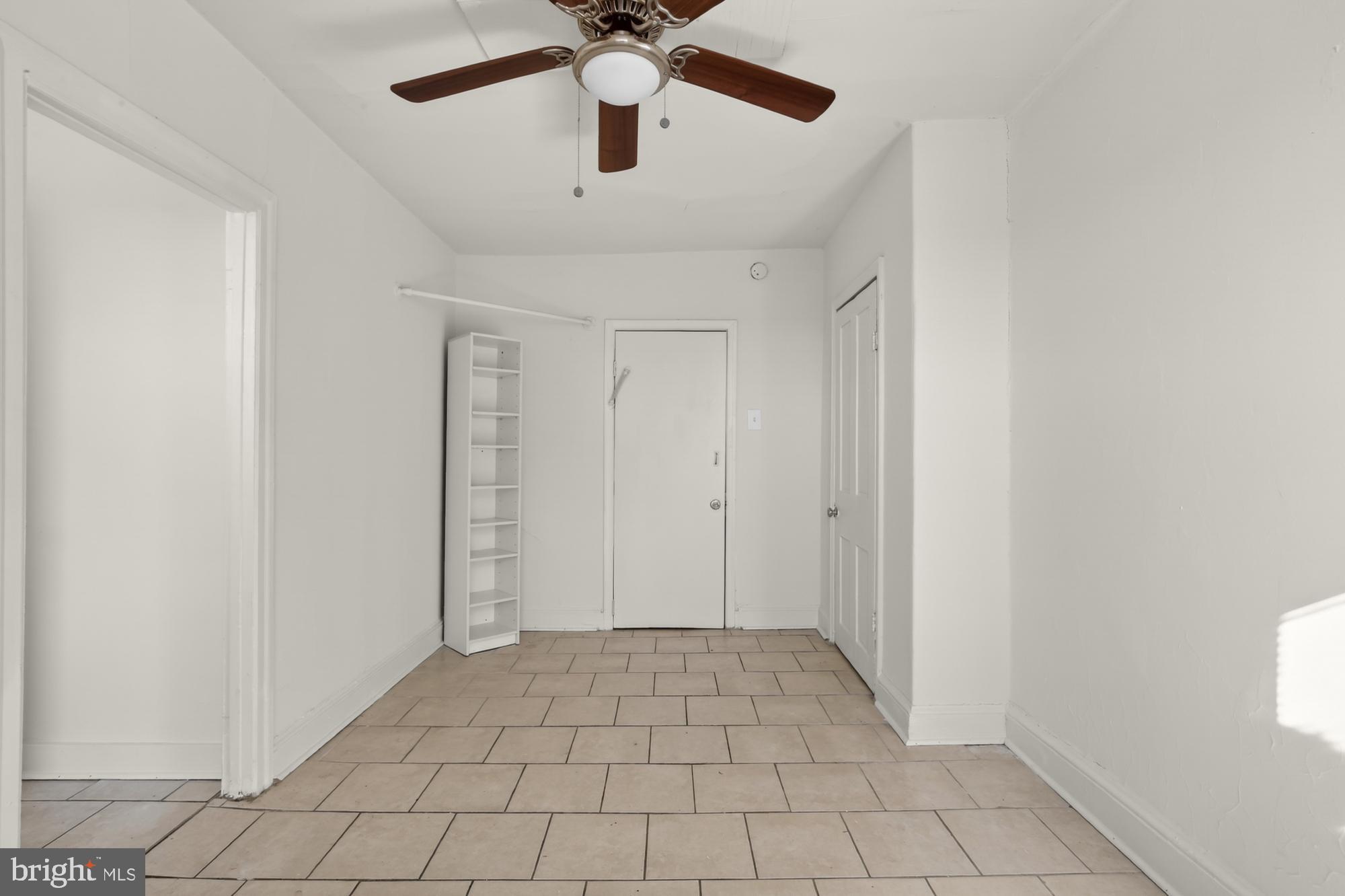 2536 AMBER STREET 3F