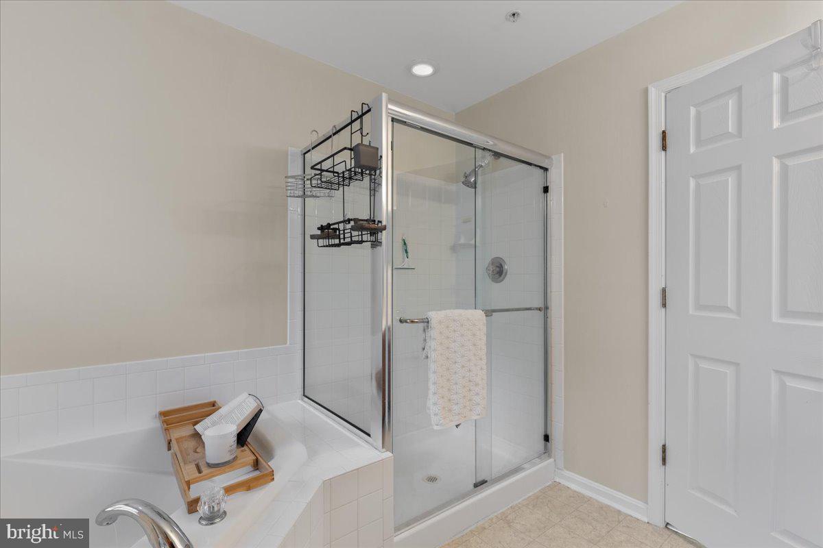 BAYVIEW HILLS - Residential