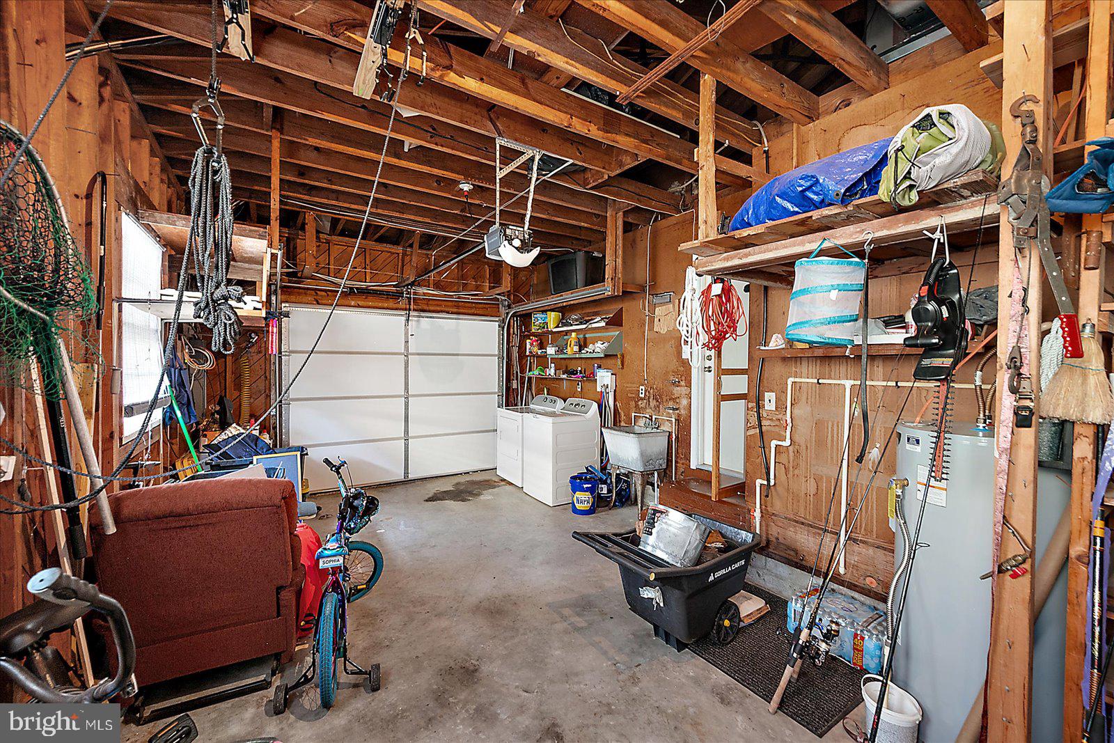 WINTER QUARTERS - Residential