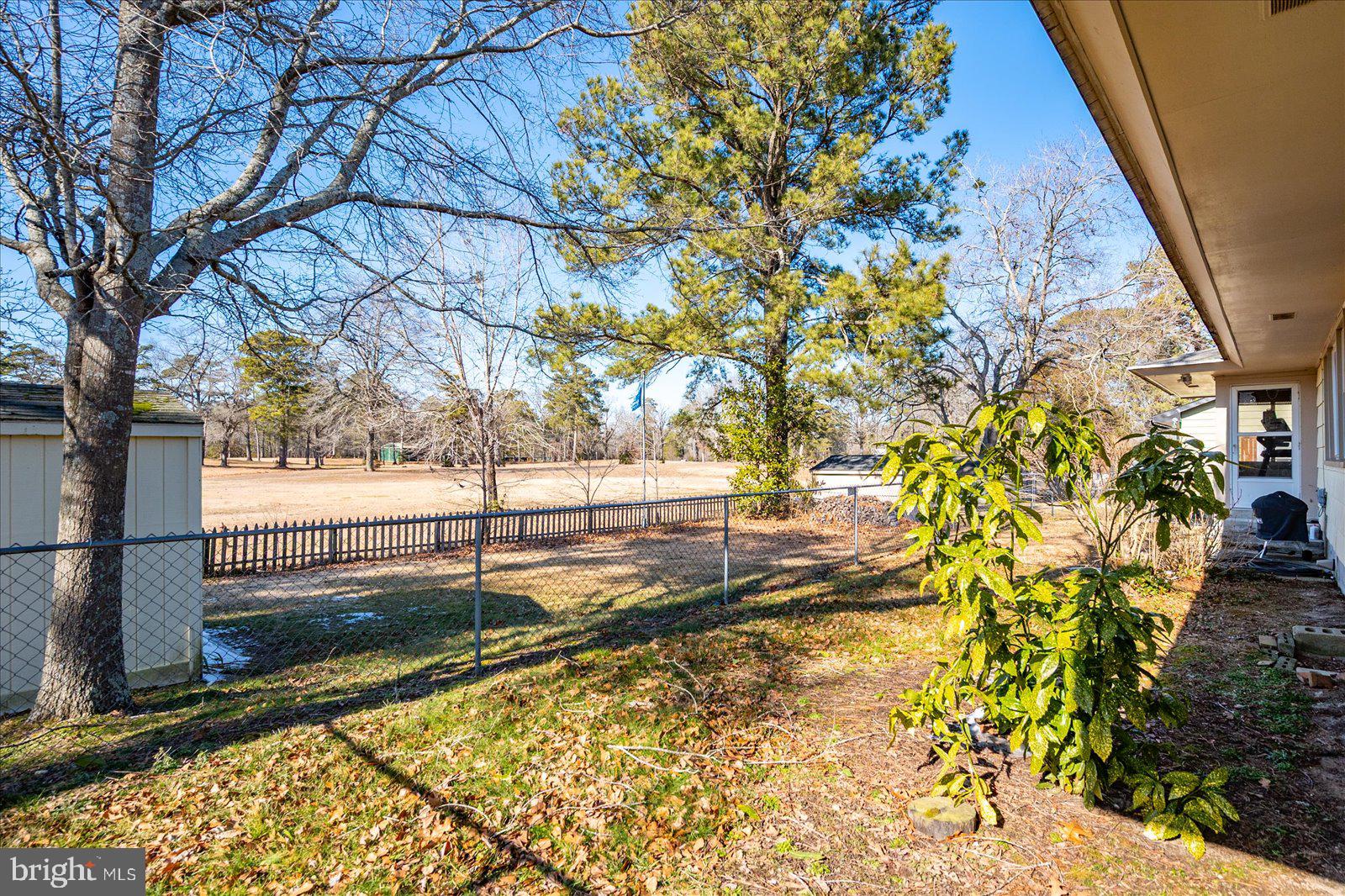 WINTER QUARTERS - Residential