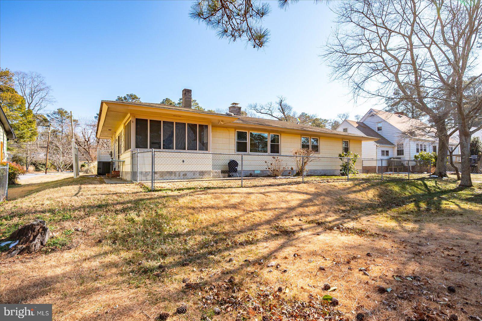 327 WINTER QUARTERS DRIVE