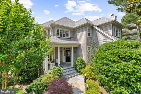 Photo of 4700 CHEVY CHASE BLVD, CHEVY CHASE, MD 20815 (MLS # MDMC2101450)