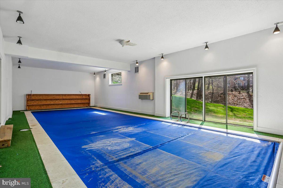 POTOMAC VIEW ESTATES - Residential