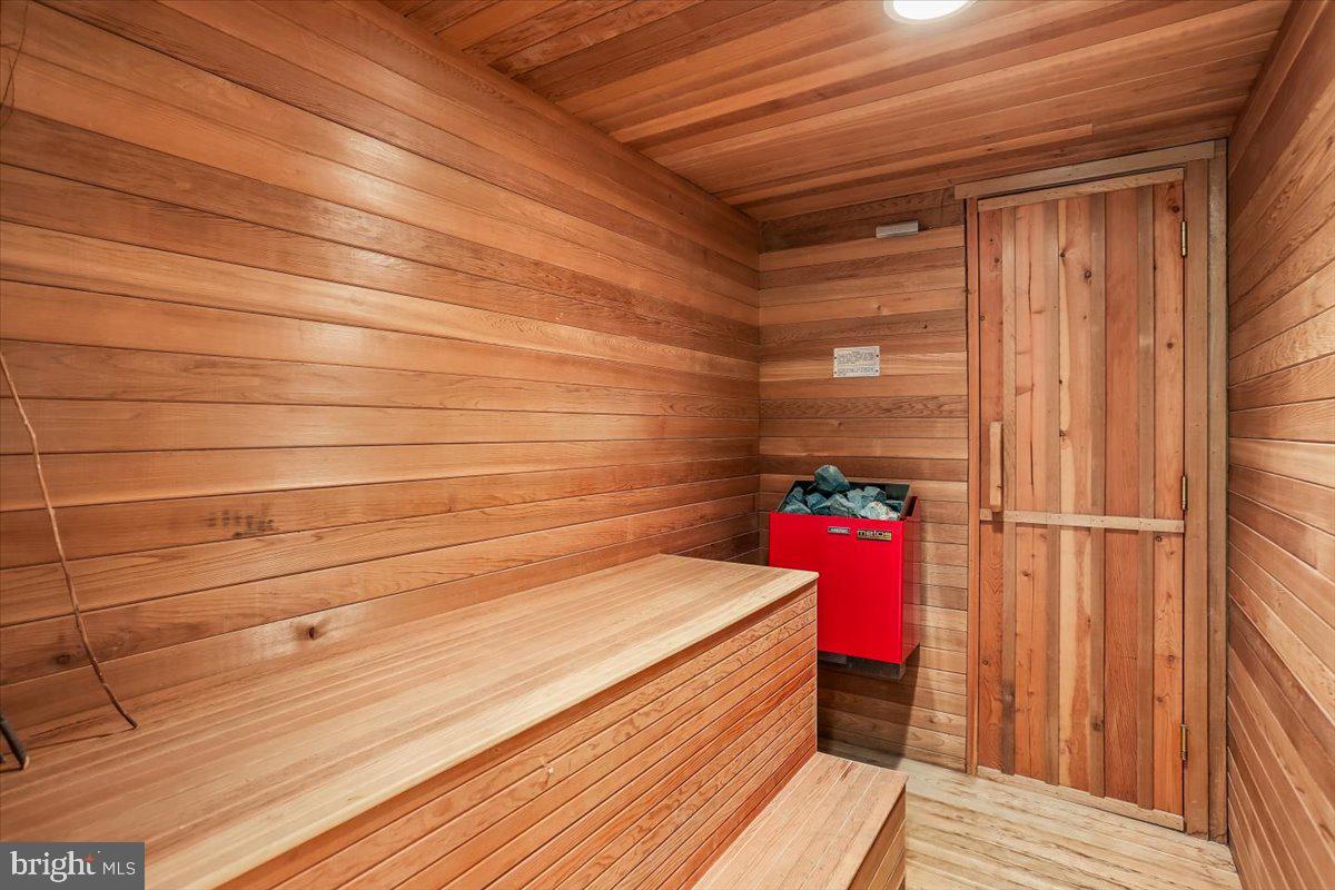 POTOMAC VIEW ESTATES - Residential