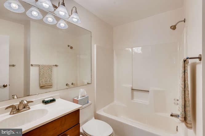 VILLAGE OF HICKORY RIDGE - Residential