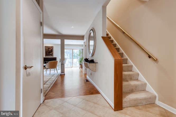 VILLAGE OF HICKORY RIDGE - Residential