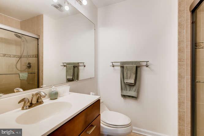 VILLAGE OF HICKORY RIDGE - Residential