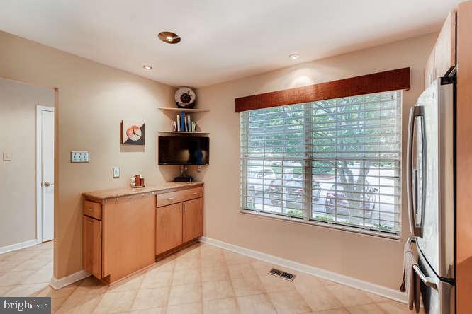 VILLAGE OF HICKORY RIDGE - Residential