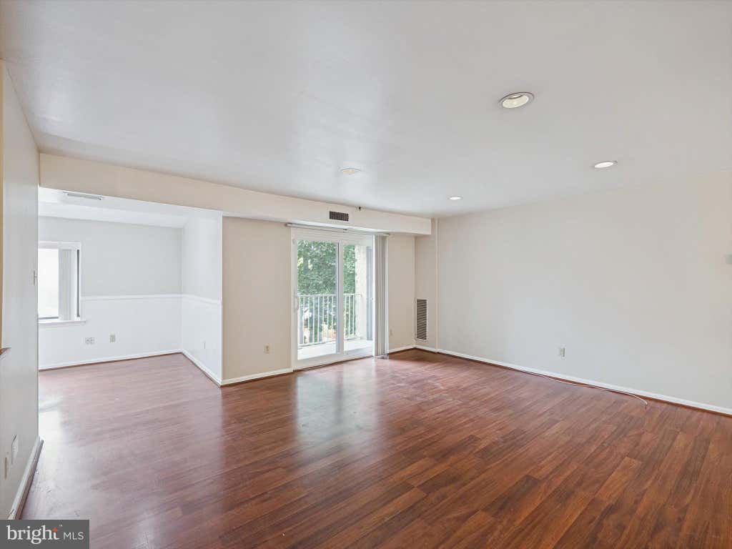 Photo of 3204 Delaire Landing Road #3204, PHILADELPHIA, PA 19114 (MLS # PAPH2624100)
