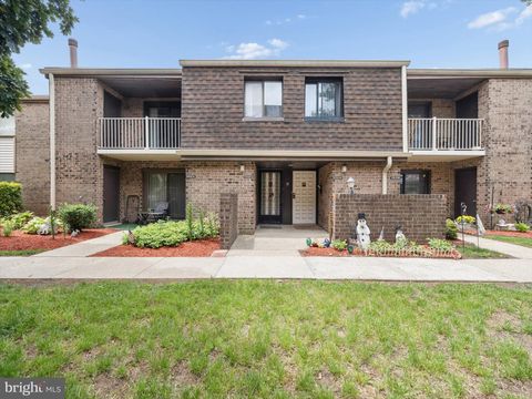 Condo For Sale - 3204 Delaire Landing Road #3204<br/> PHILADELPHIA, PA 19114