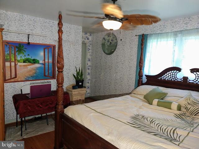 CENTENNIAL HILLS - Residential