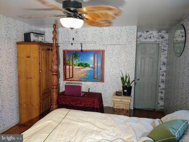 CENTENNIAL HILLS - Residential