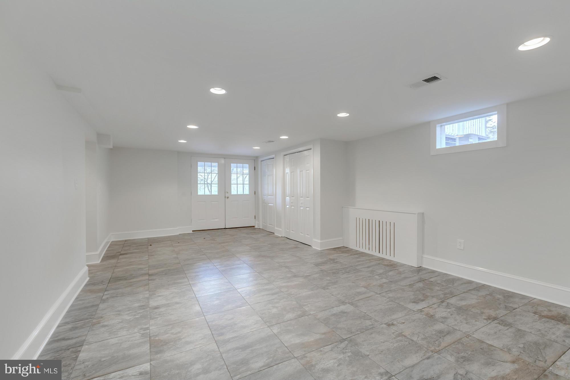 RIVINUS - Residential