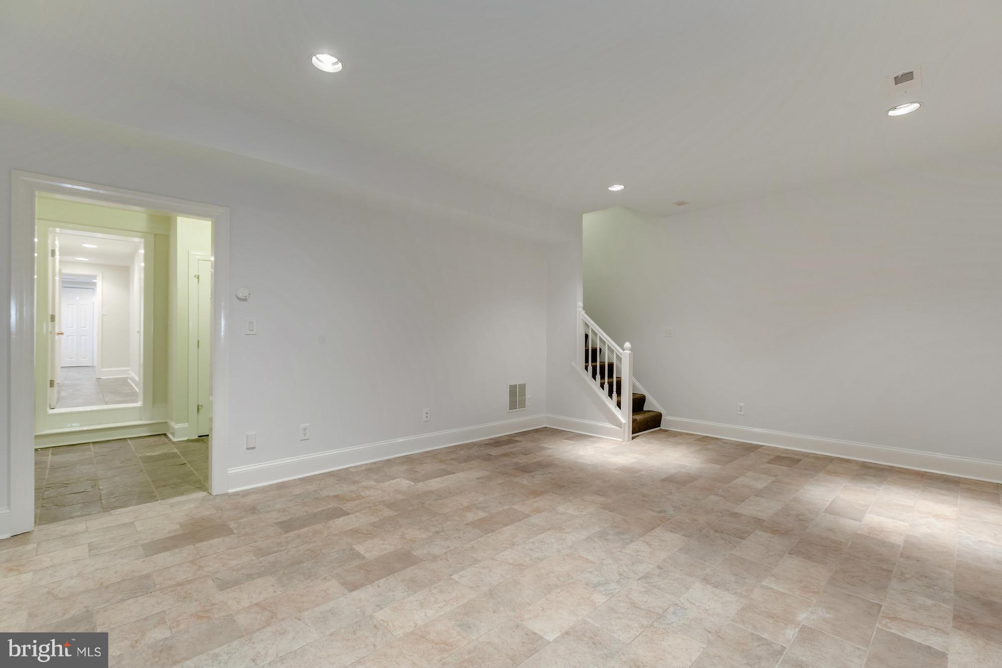 RIVINUS - Residential