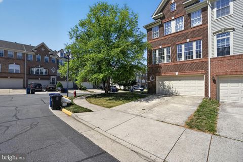 Photo of 1225 Cambria Terrace NE, LEESBURG, VA 20176 (MLS # VALO2125712)