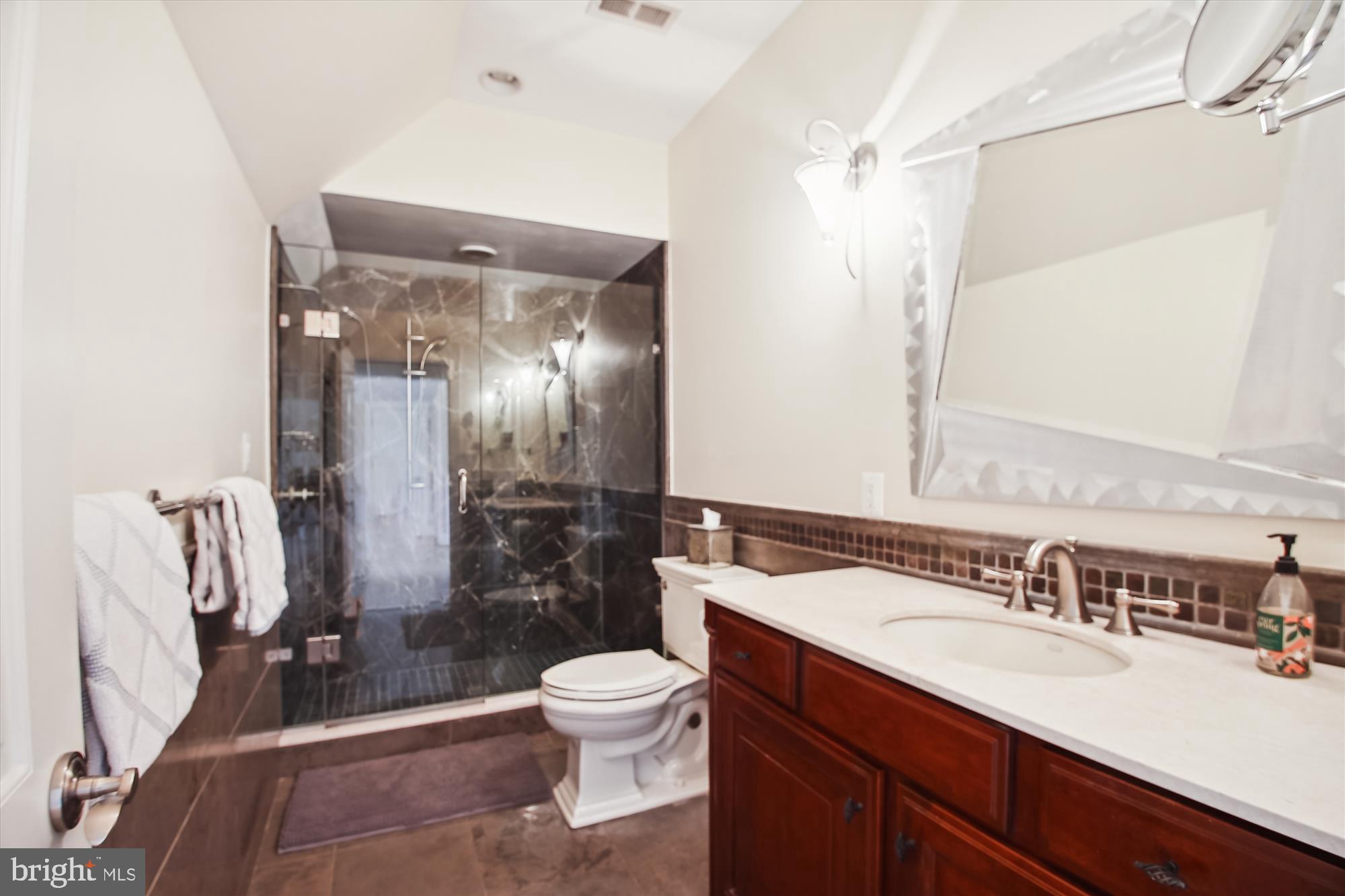 HERALD HARBOR - Residential