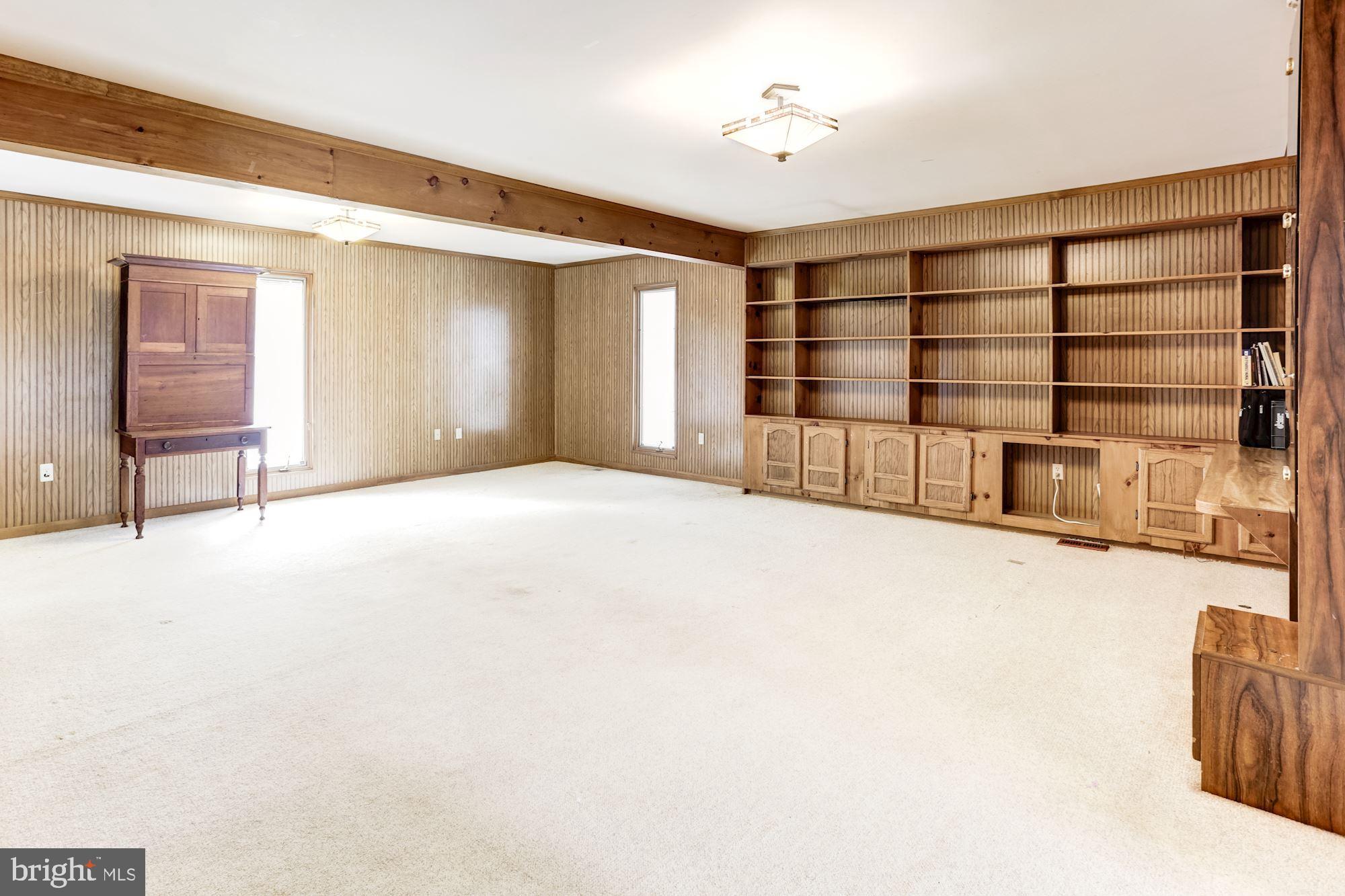 AVON BEND - Residential