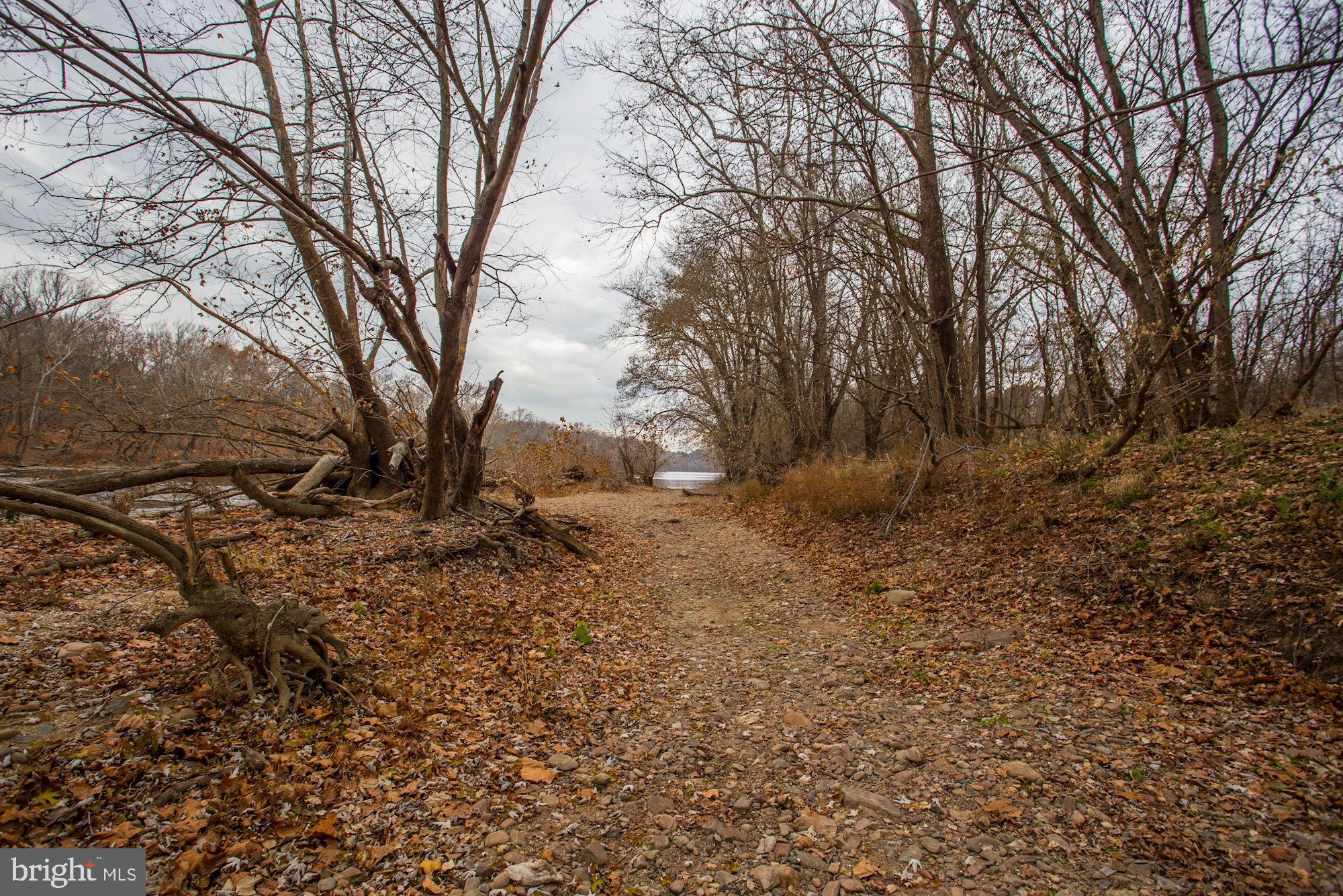 AVON BEND - Residential