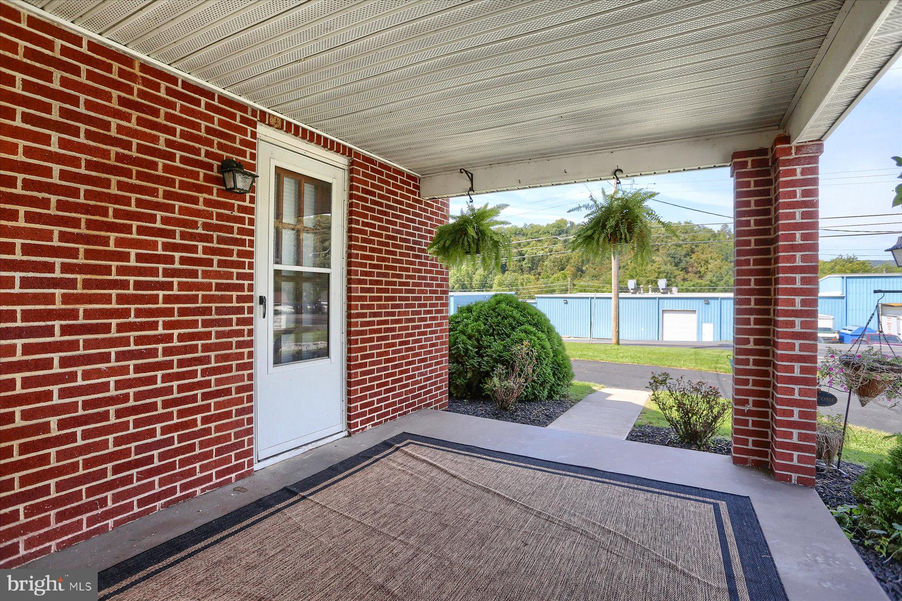 2150 BACK MAITLAND ROAD