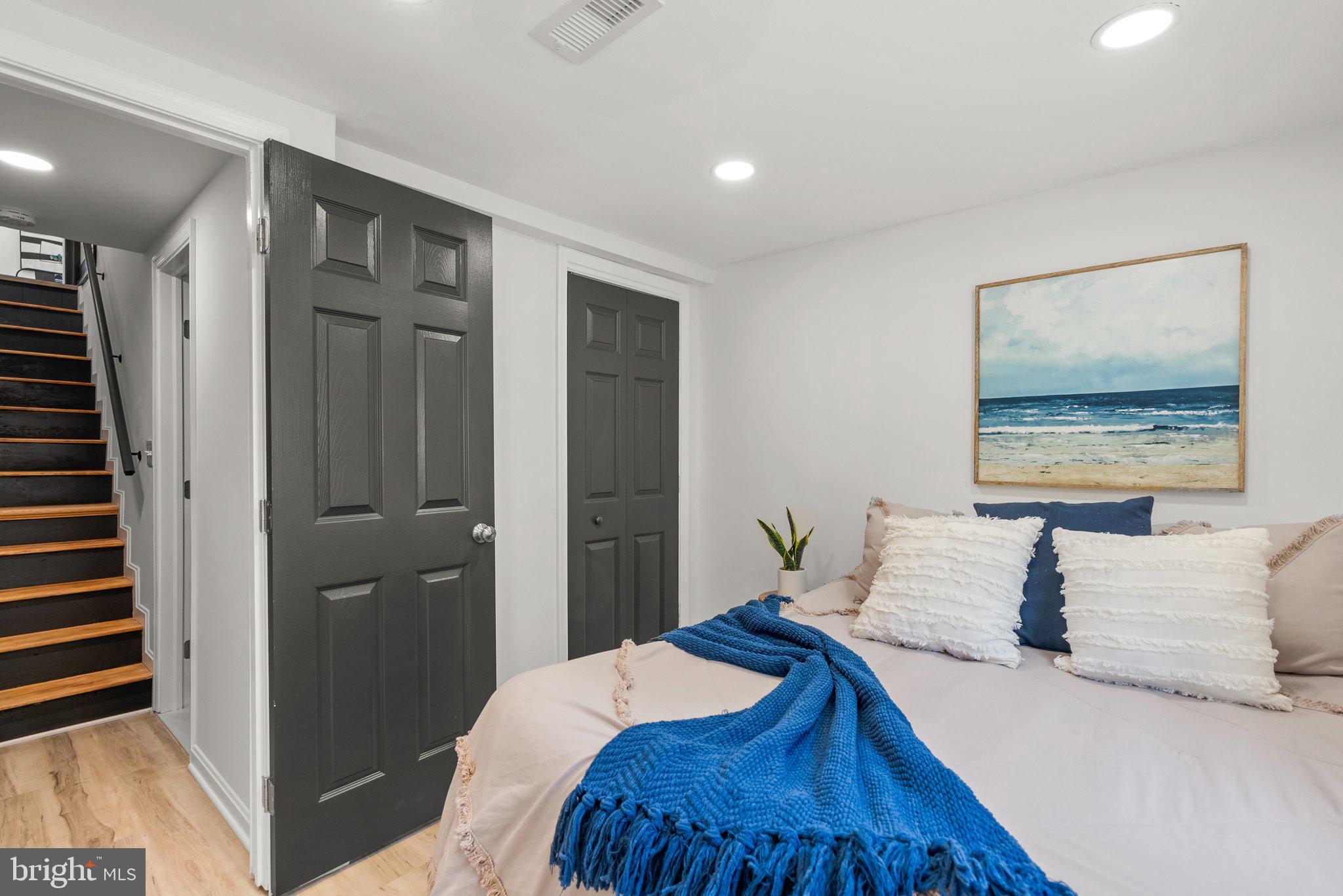 BALLANTRAE - Residential