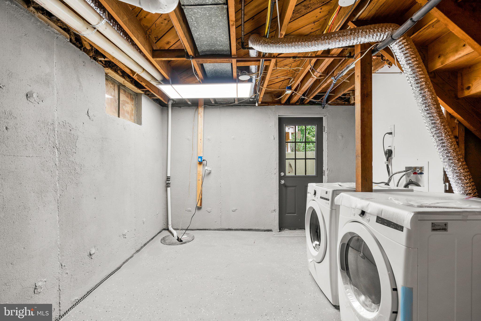 BALLANTRAE - Residential