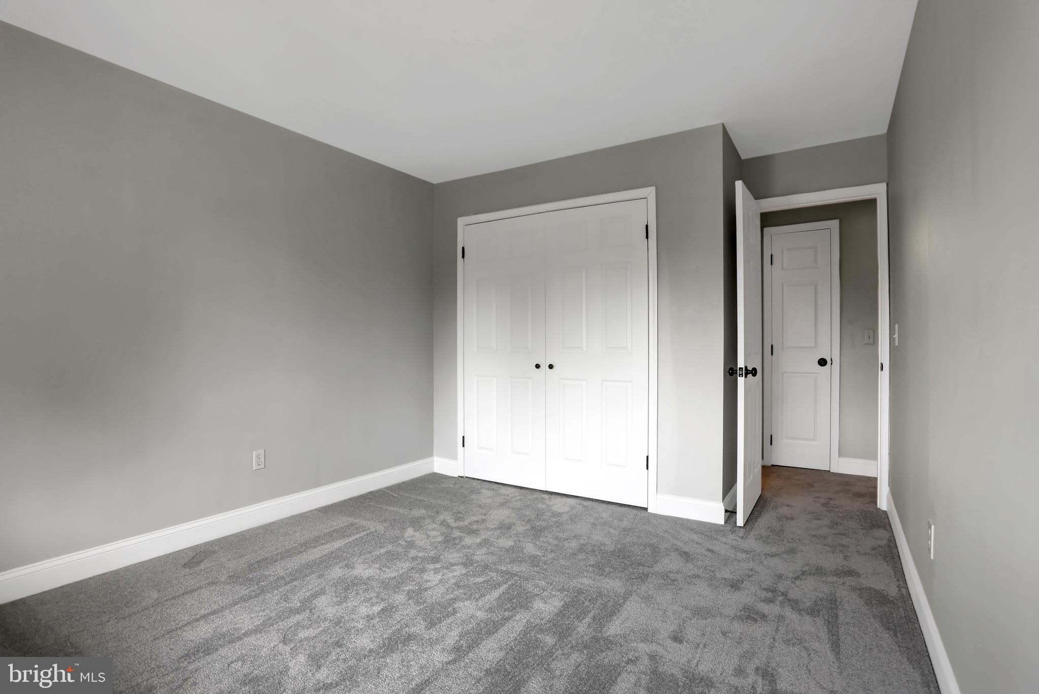 VALLEYWOOD AT FIVE FARMS - Residential