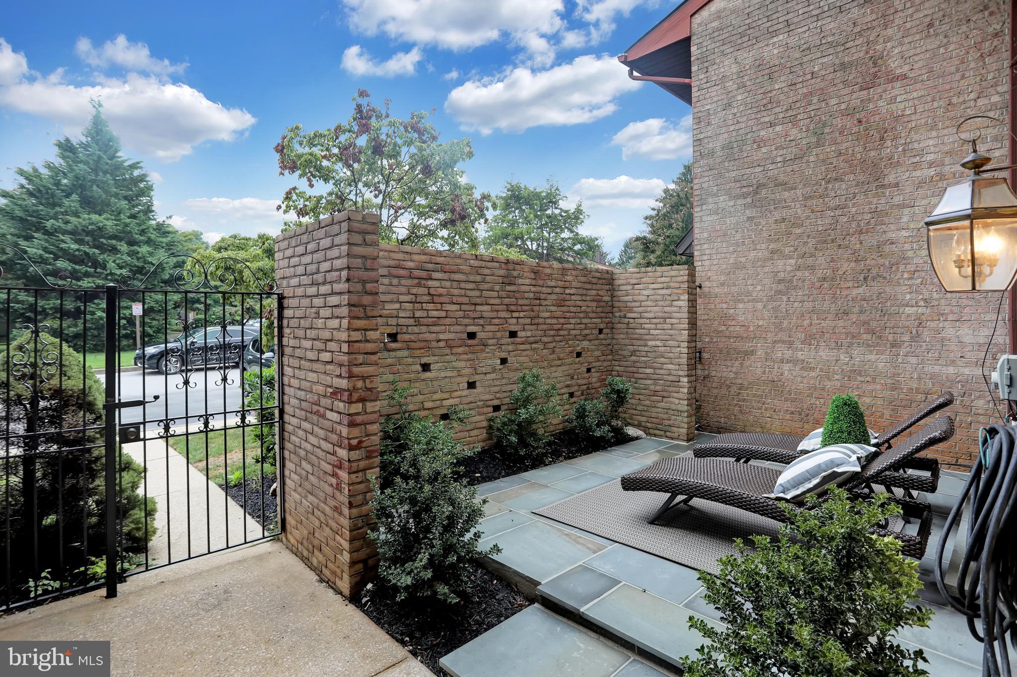 VALLEYWOOD AT FIVE FARMS - Residential