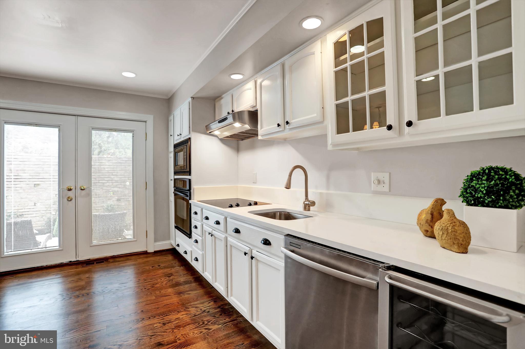 VALLEYWOOD AT FIVE FARMS - Residential