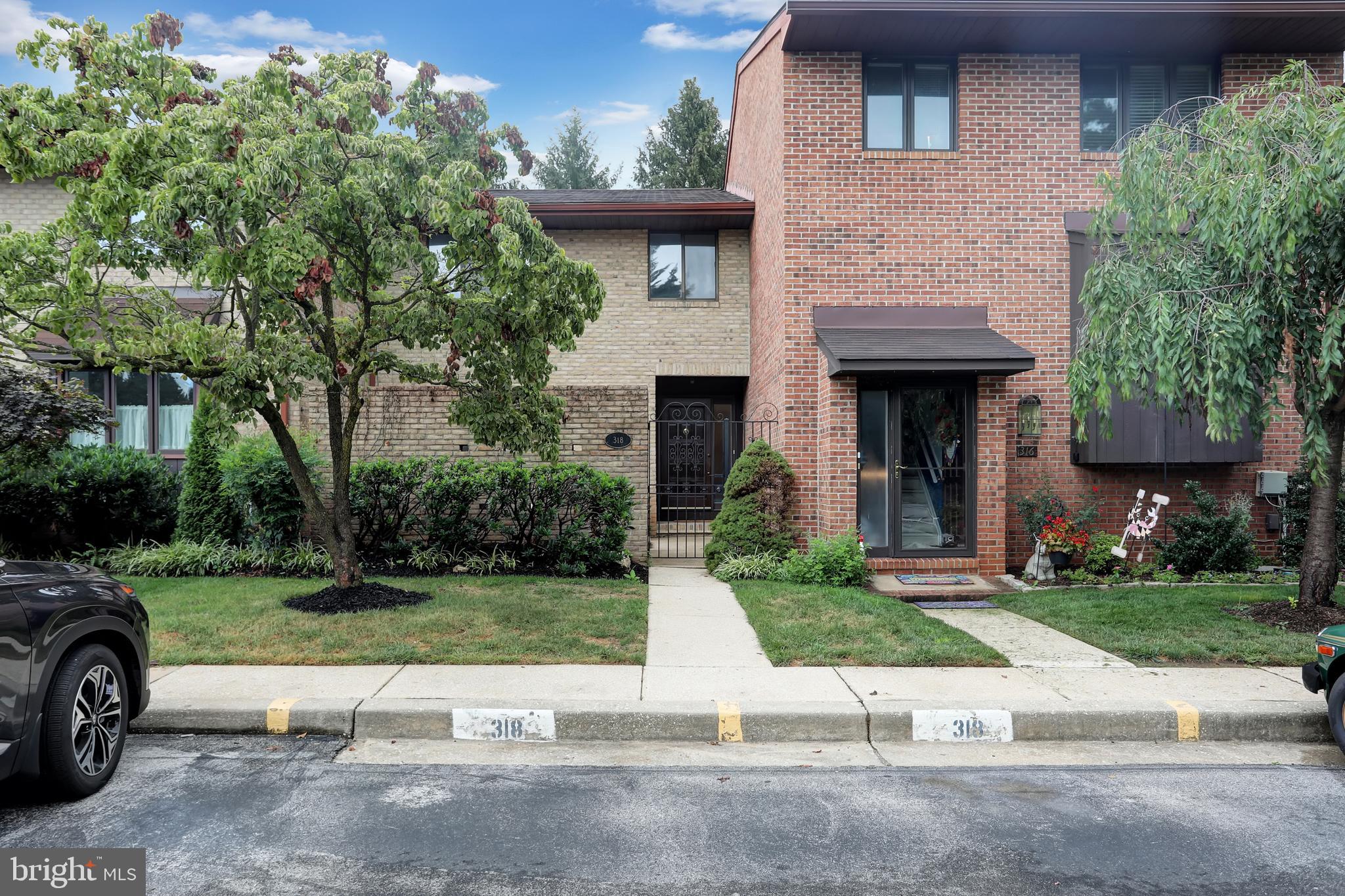 VALLEYWOOD AT FIVE FARMS - Residential