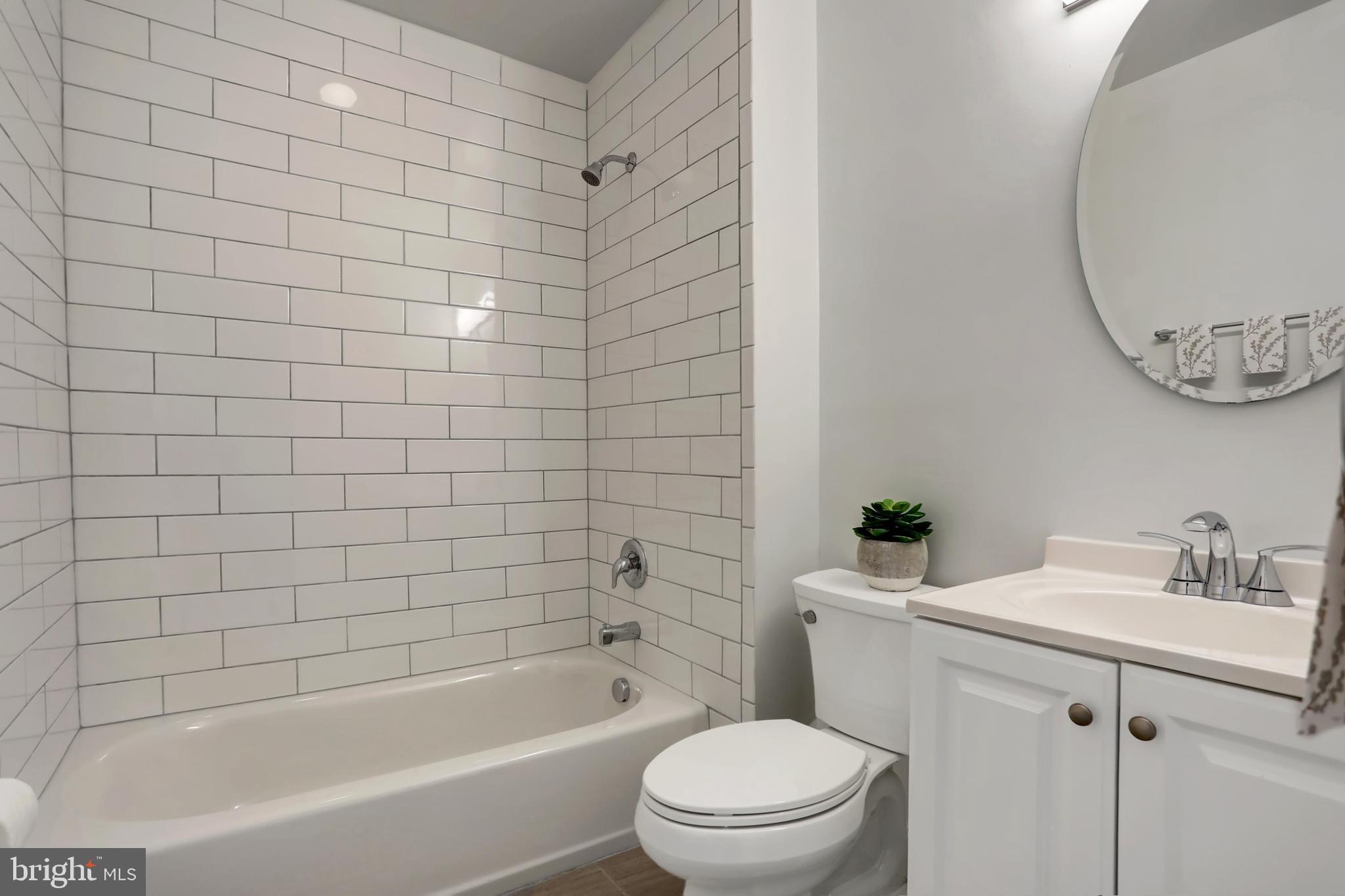 VALLEYWOOD AT FIVE FARMS - Residential