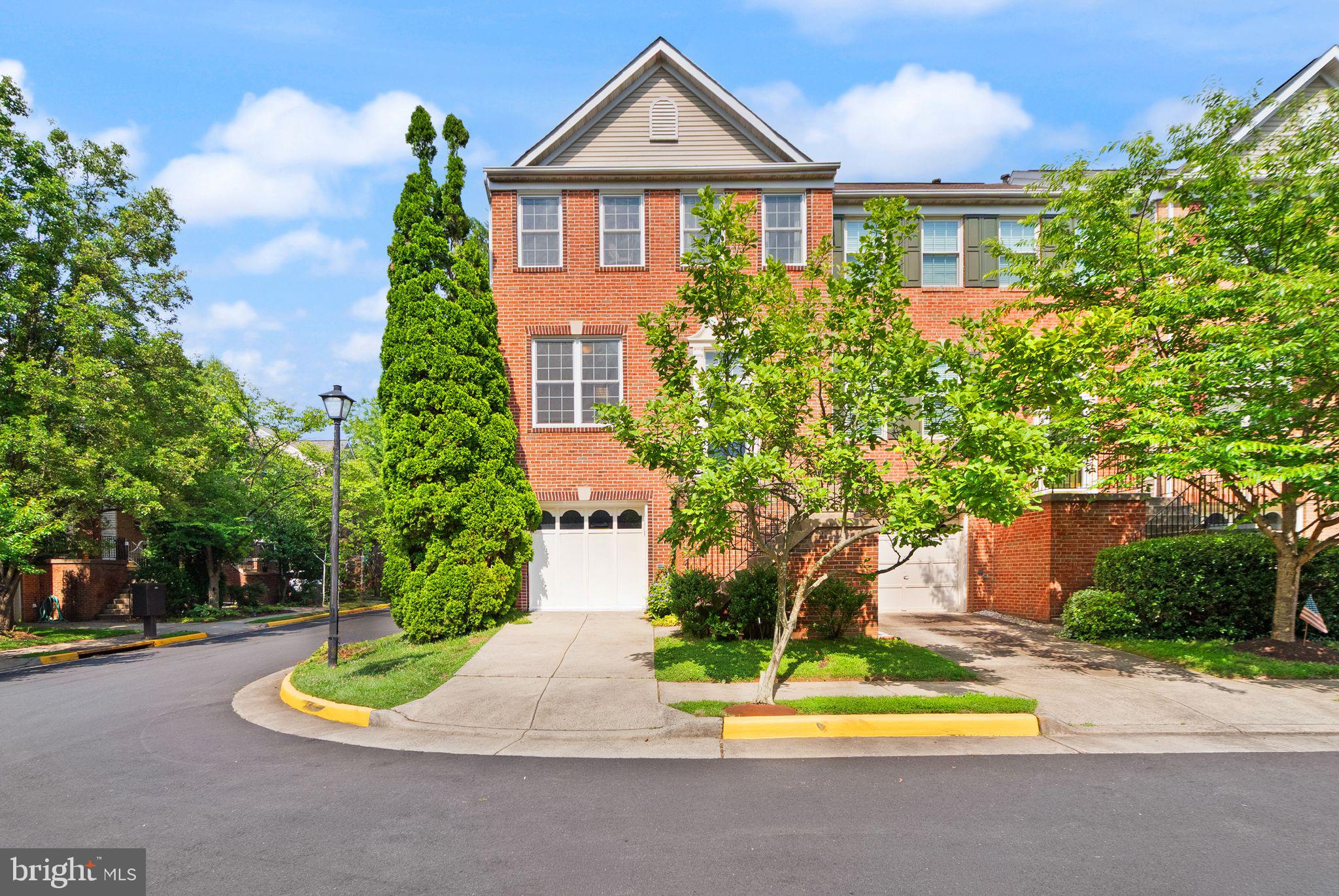 2901 JESSICA COURT