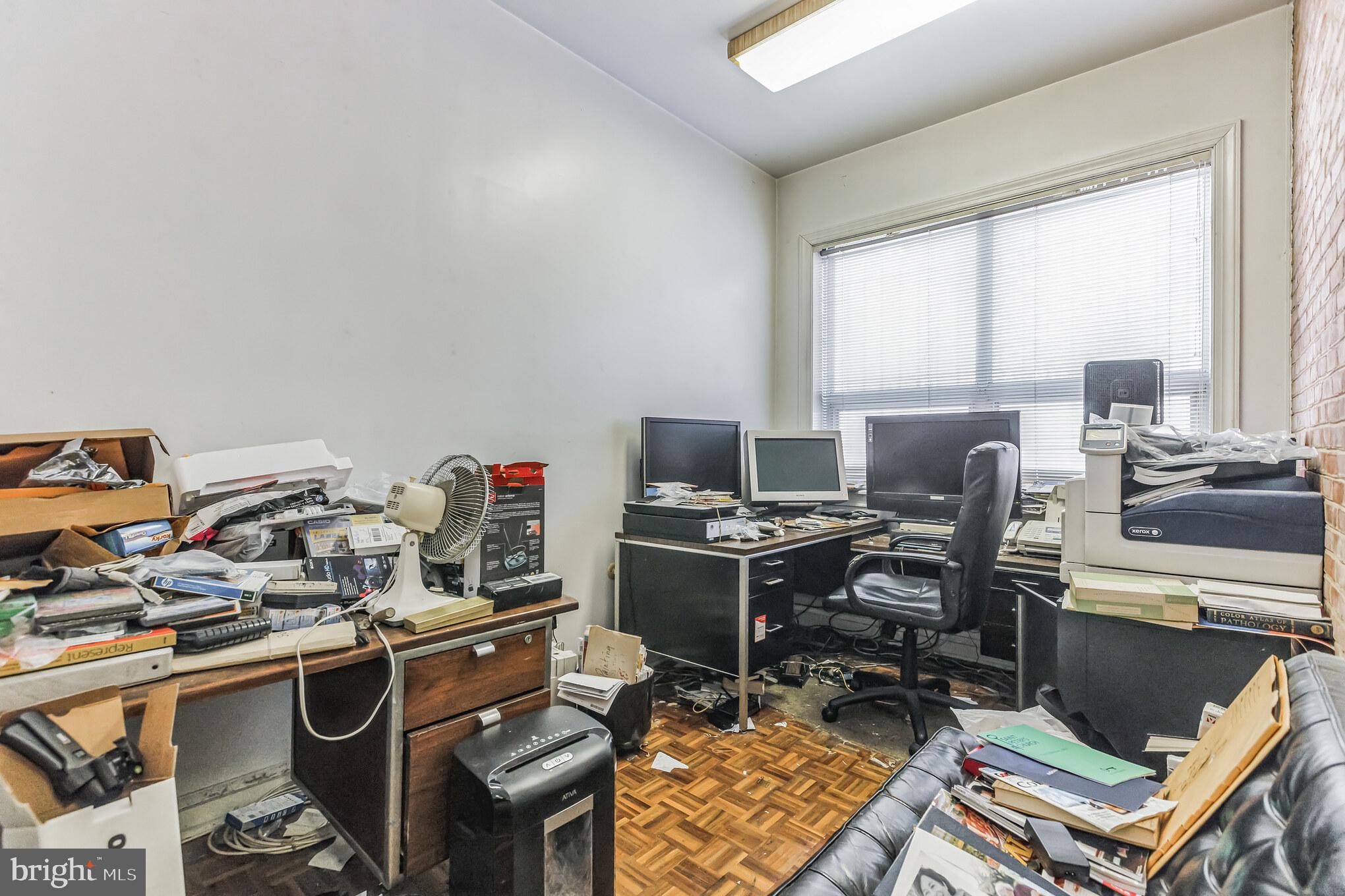 SOCIETY HILL - Residential