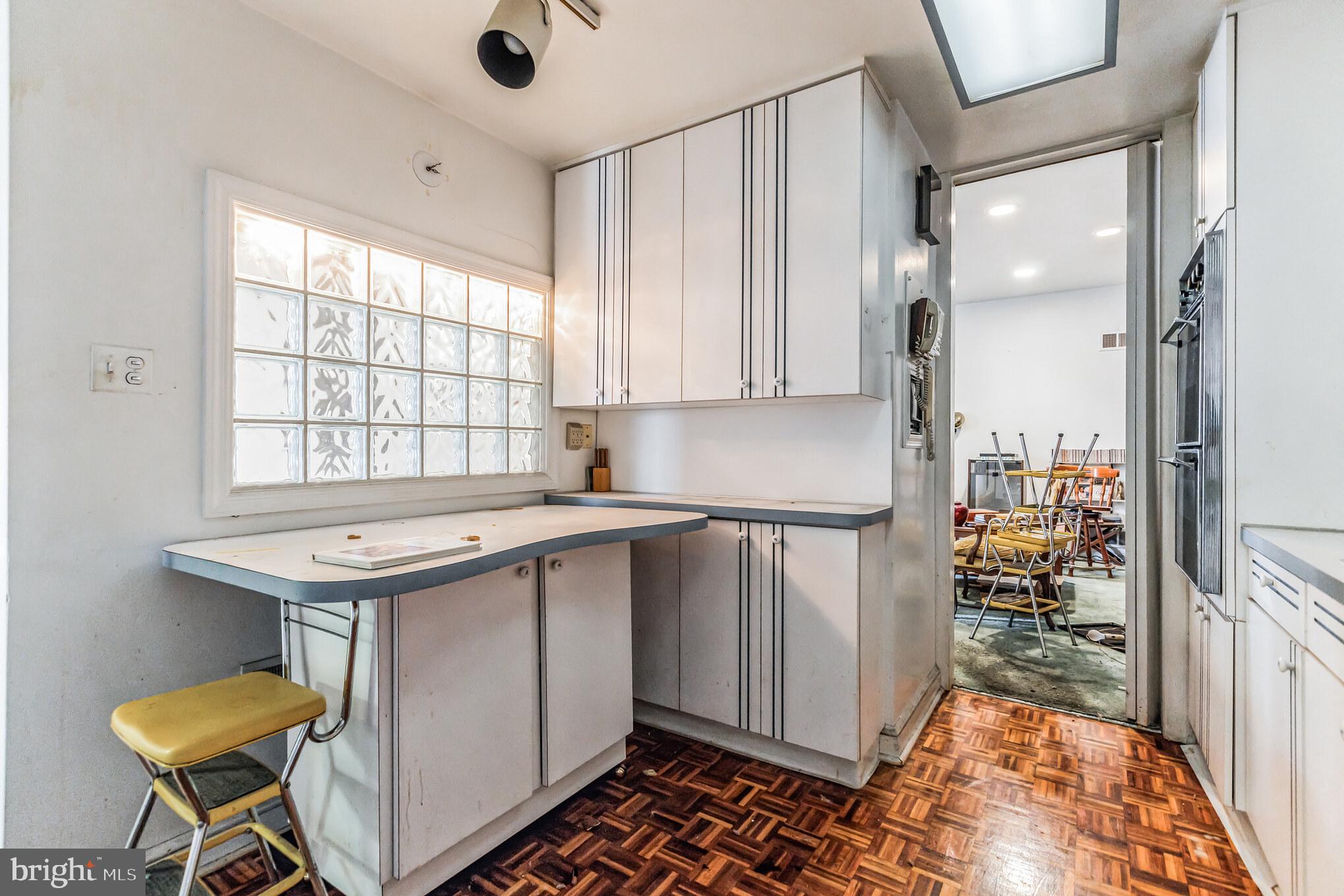 SOCIETY HILL - Residential