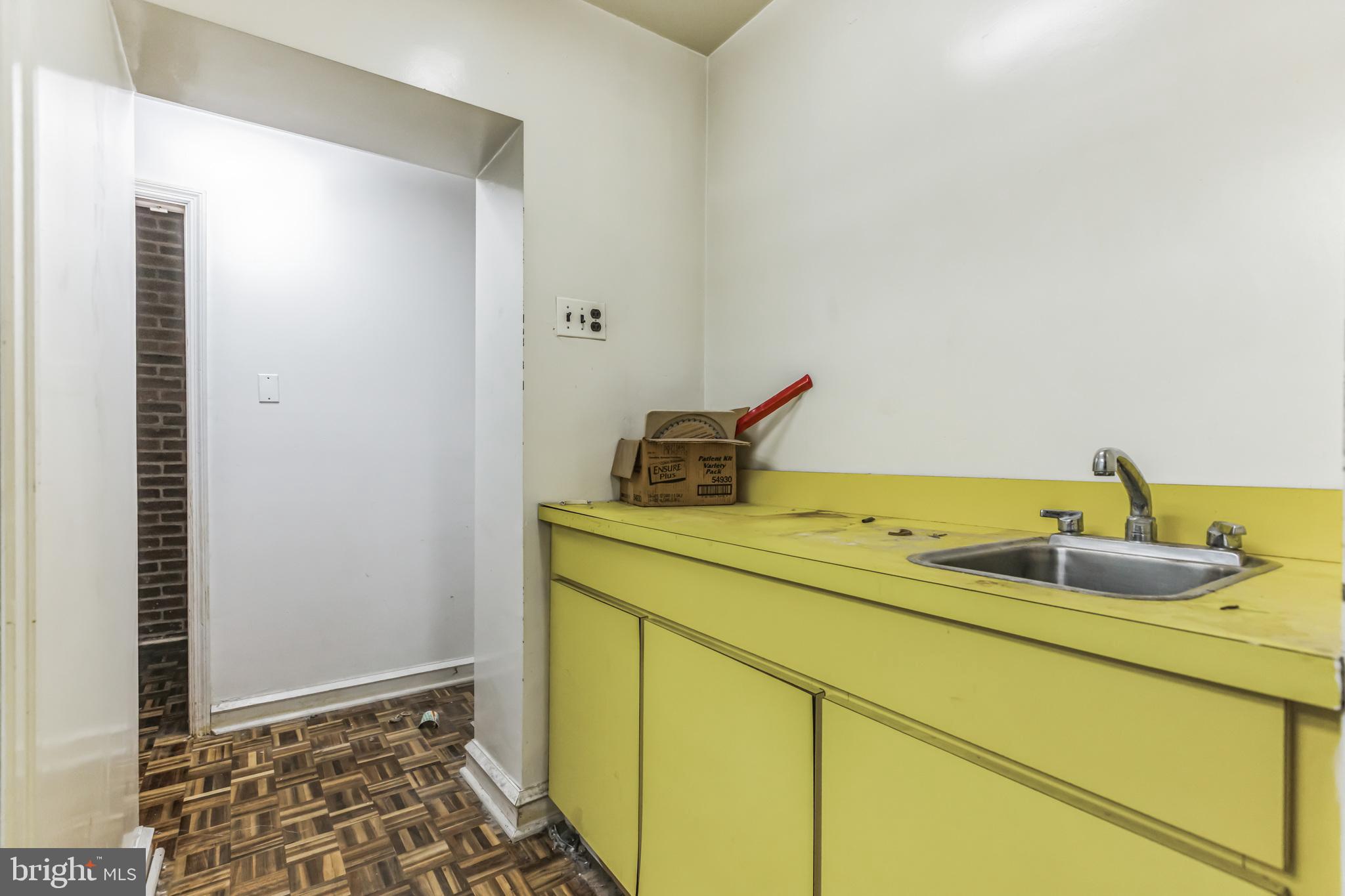 SOCIETY HILL - Residential