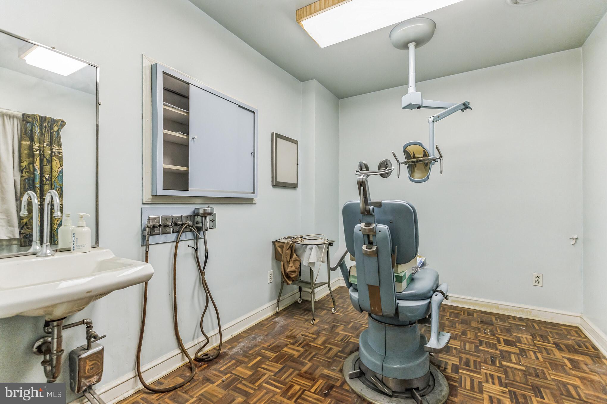 SOCIETY HILL - Residential