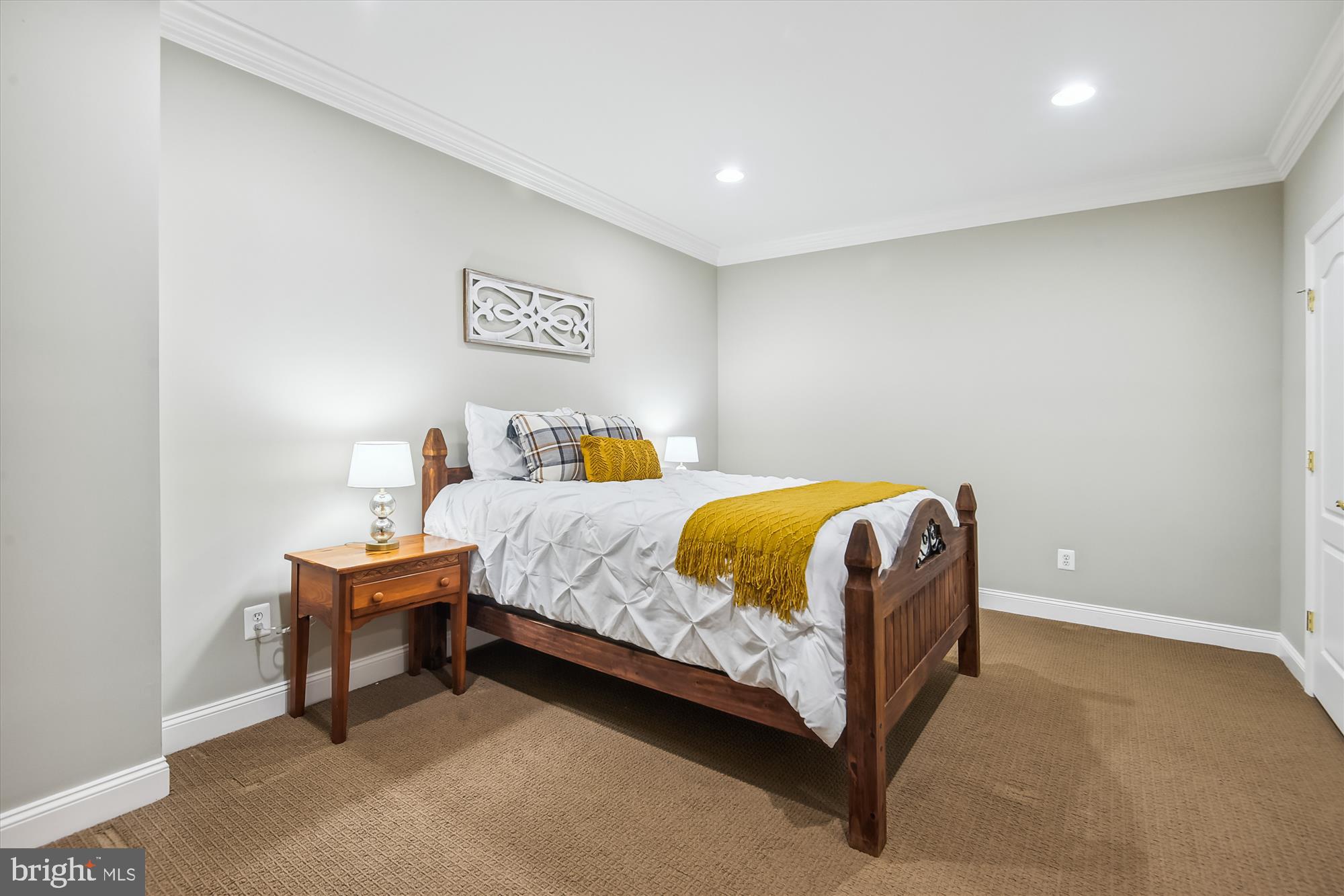 OAK HILL ESTATES - Residential