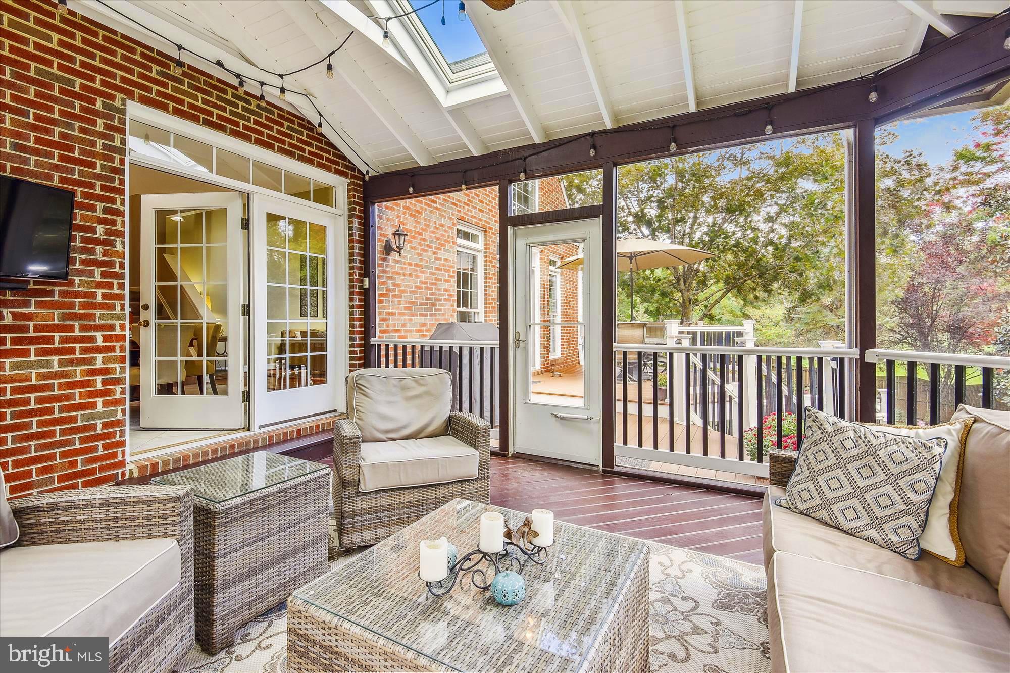 OAK HILL ESTATES - Residential