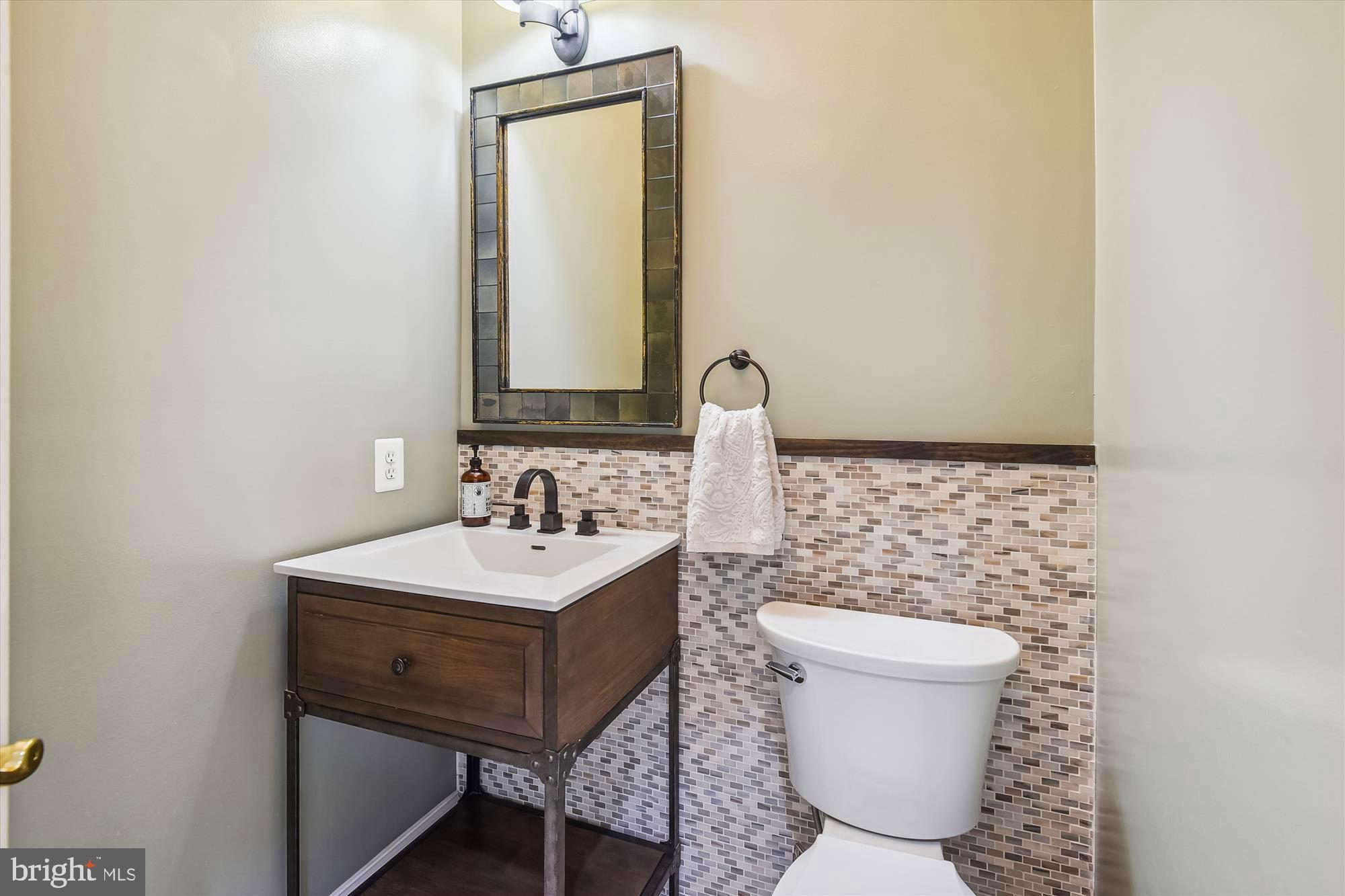 OAK HILL ESTATES - Residential