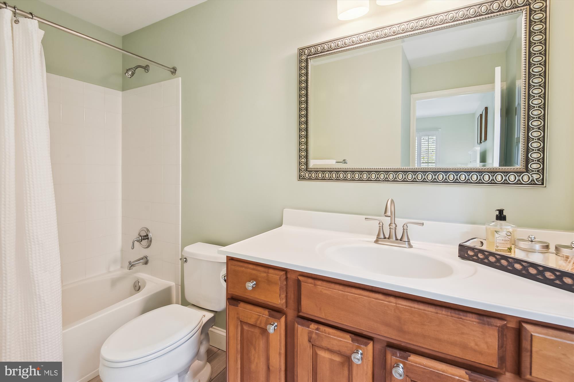 OAK HILL ESTATES - Residential