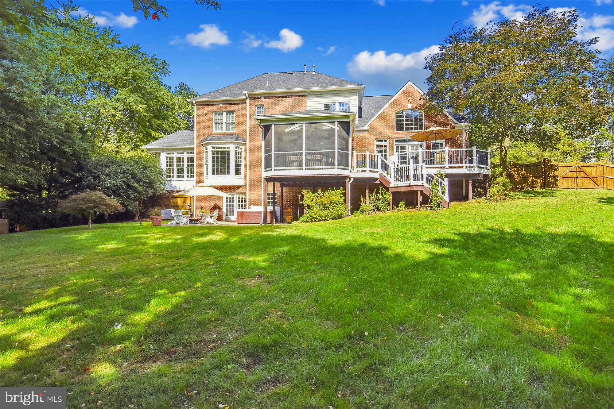 OAK HILL ESTATES - Residential