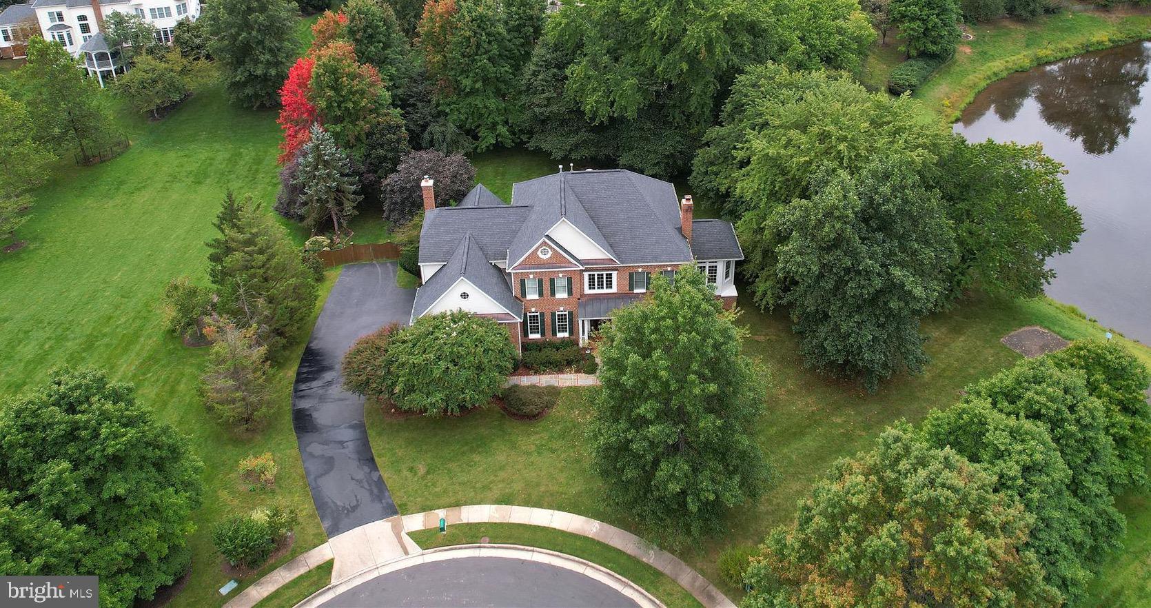 OAK HILL ESTATES - Residential