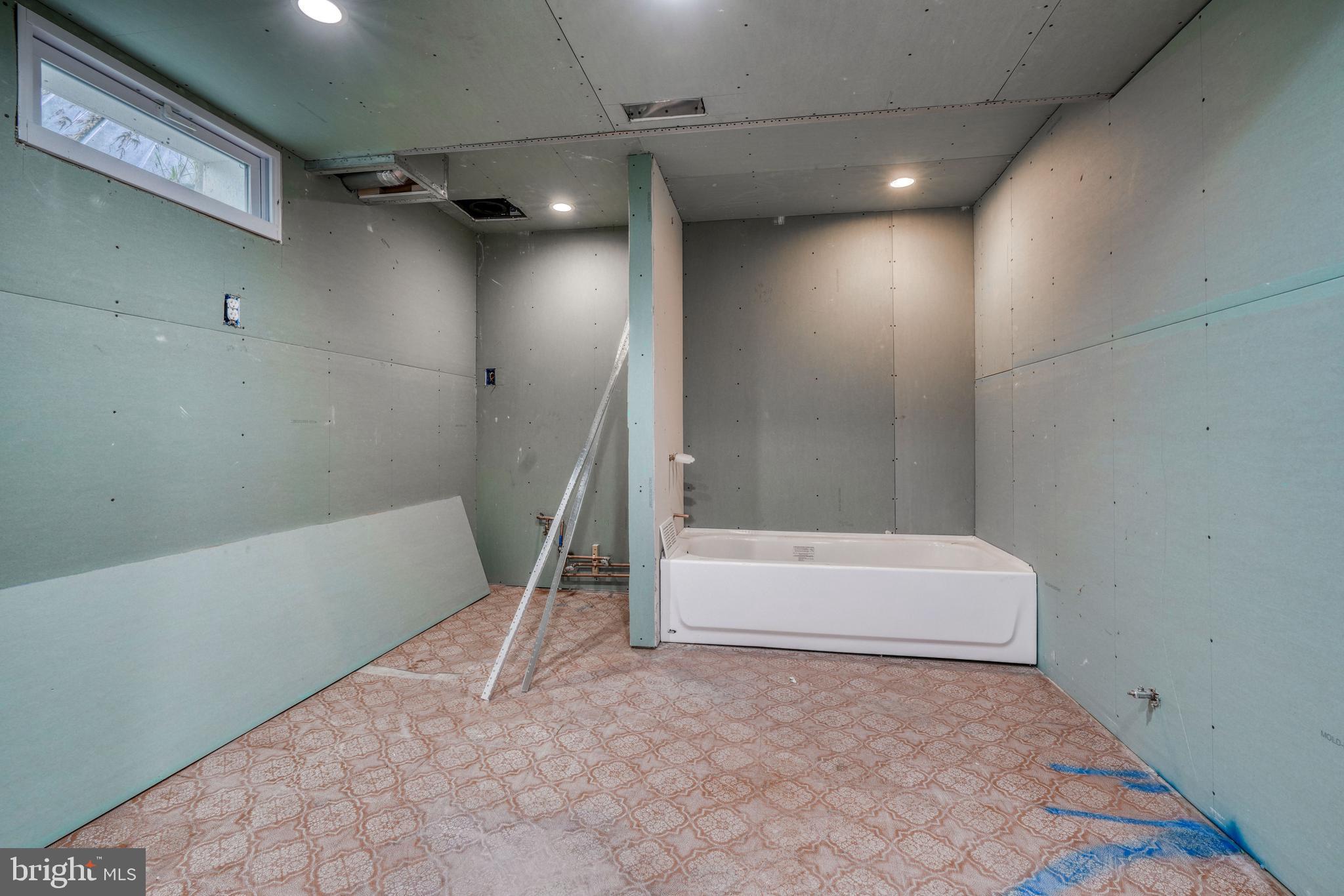 NOTTINGHAM - Residential