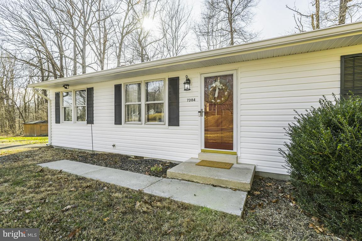 WARRENTON VILLAGE - Residential